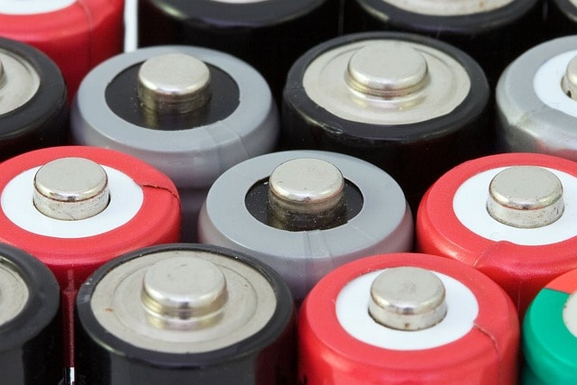 5 Reasons to Switch to AAA Rechargeable Batteries Today